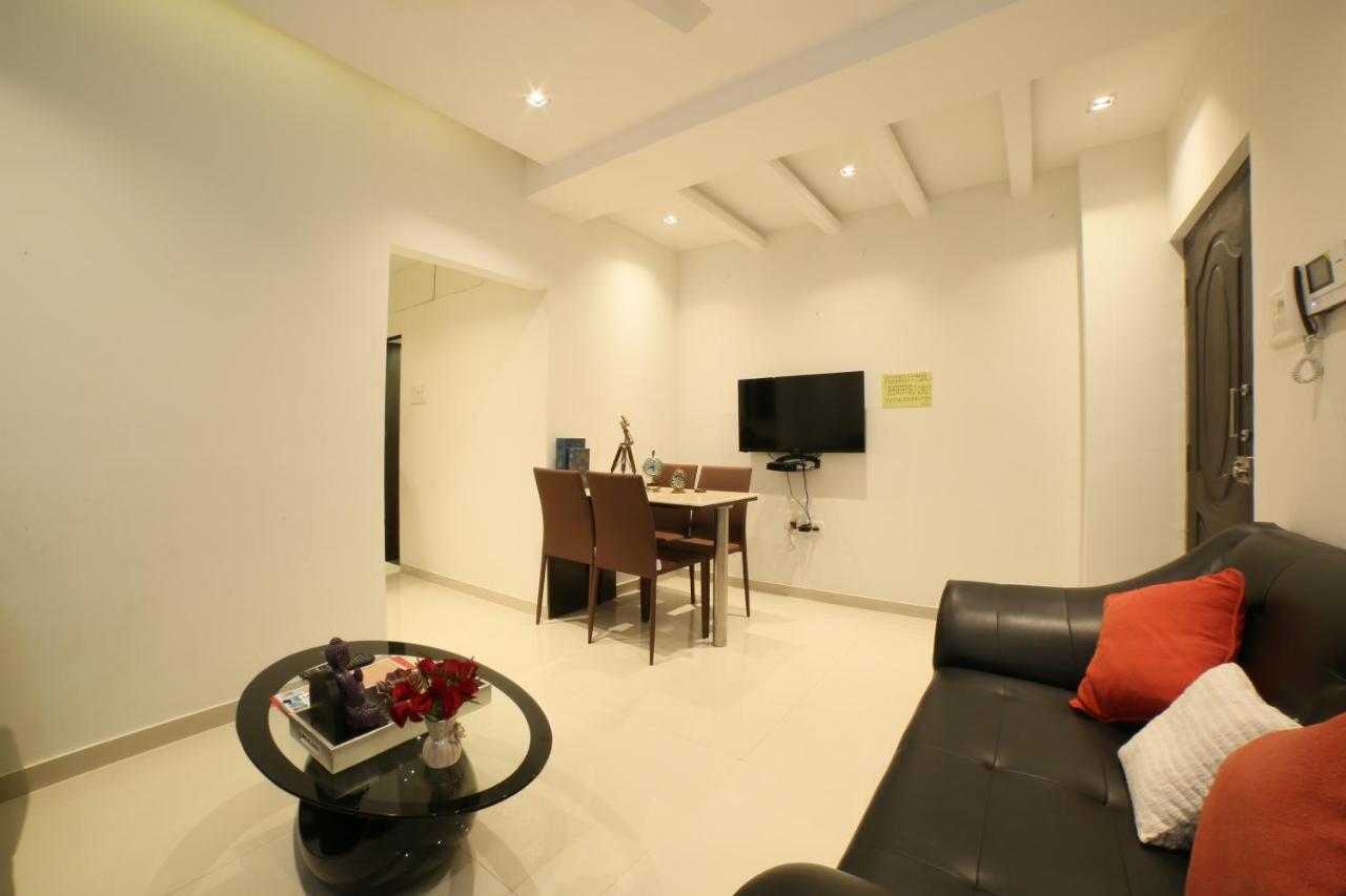 Acons Palm Beach Alibag Bagian luar foto